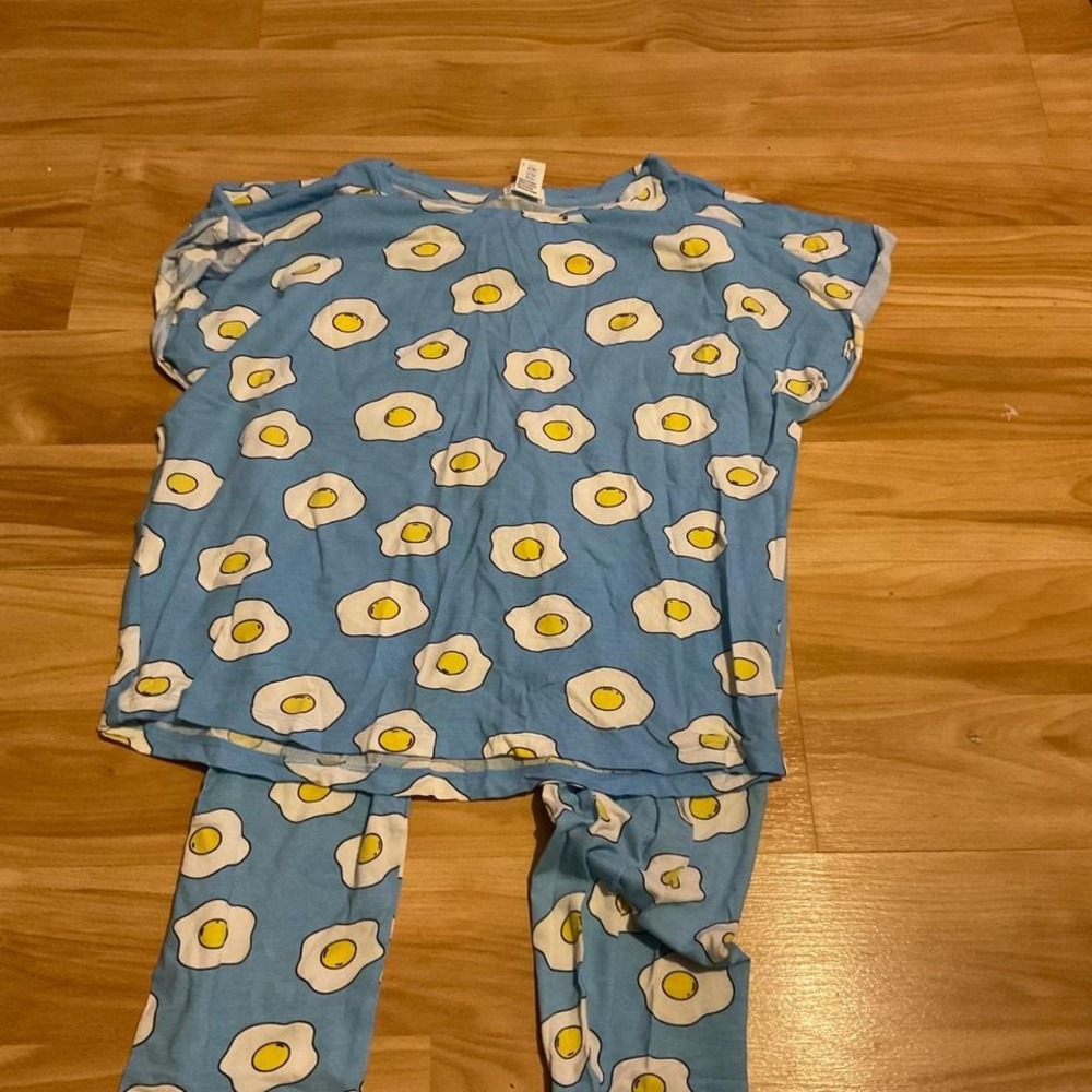 Over easy egg pj set
